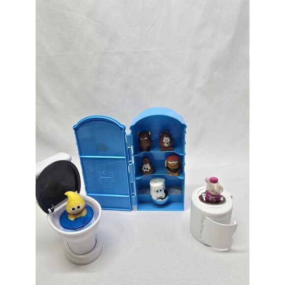 Poopeez Lot Outhouse,Toilet Paper Container, Toilet And Seven Figures - Picture 16 of 16